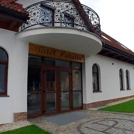 Hotel Palatin 3*