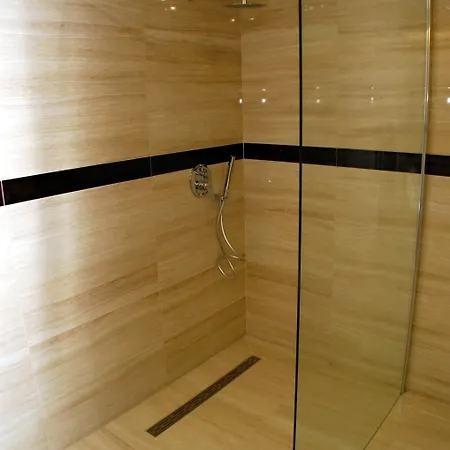Palatin Hotel 3*