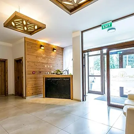 Palatin Hotel 3*